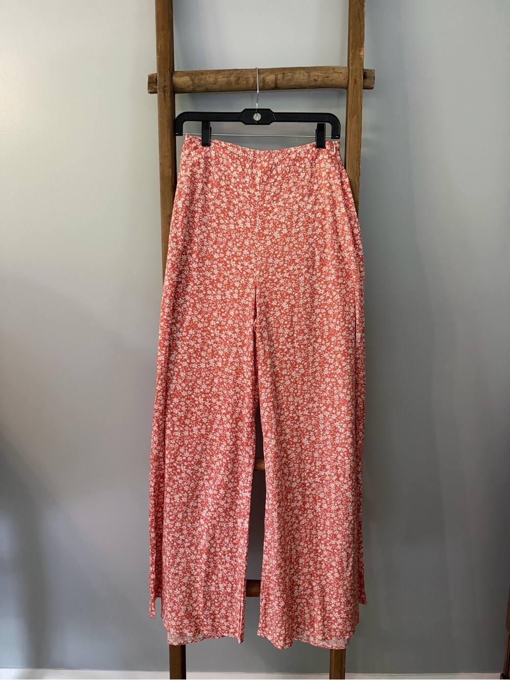 High-Rise Wide-Leg Floral Pants in Coral Pink